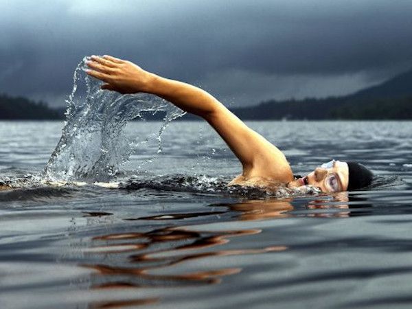 schwimmen hält fit
