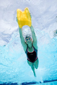 sportliches schwimmen